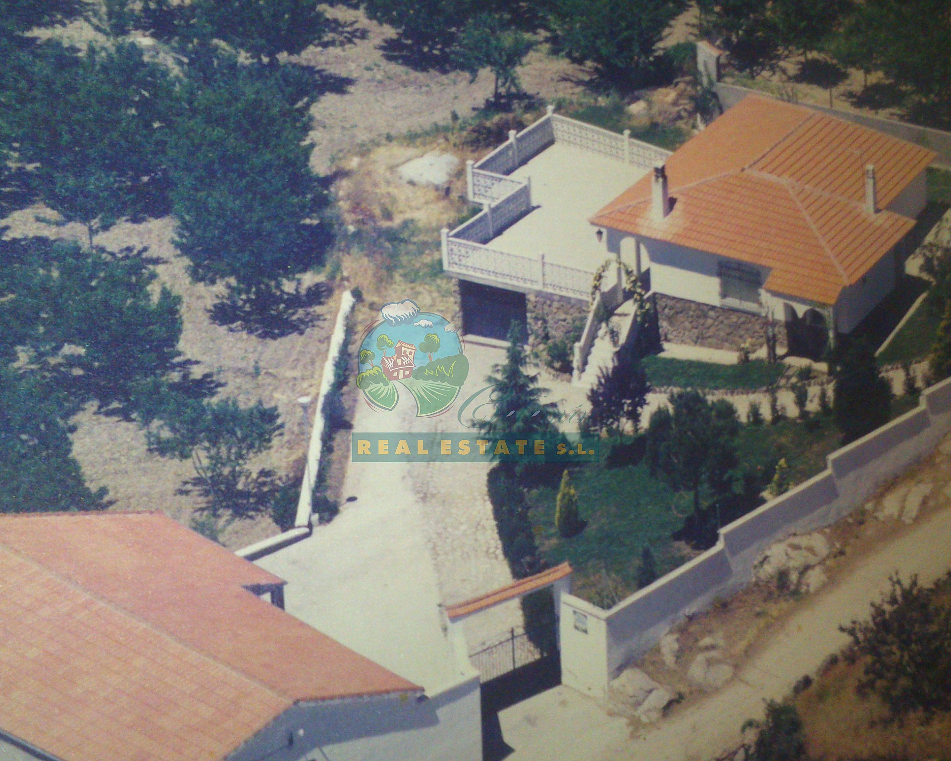 Detached property in Sierra de Gredos.