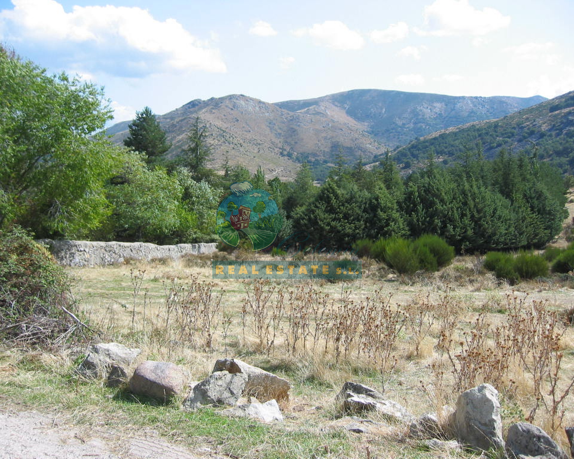 Rustica con pajar y cuadra en Sierra de Gredos.