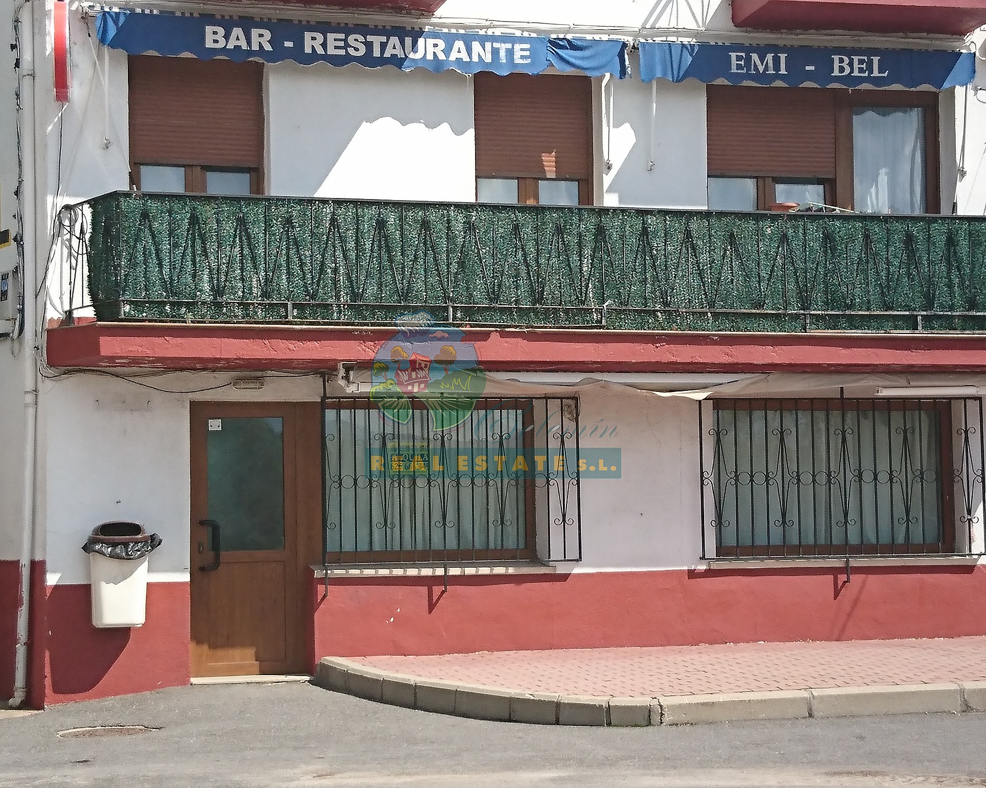 Bar business in Sierra de Gredos.